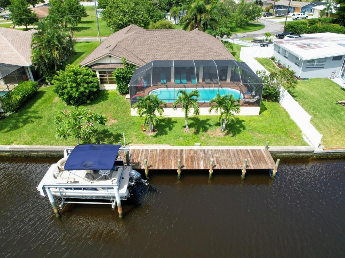 House With A Boatyour Private Waterfront Resort Port Charlotte Eksteriør billede